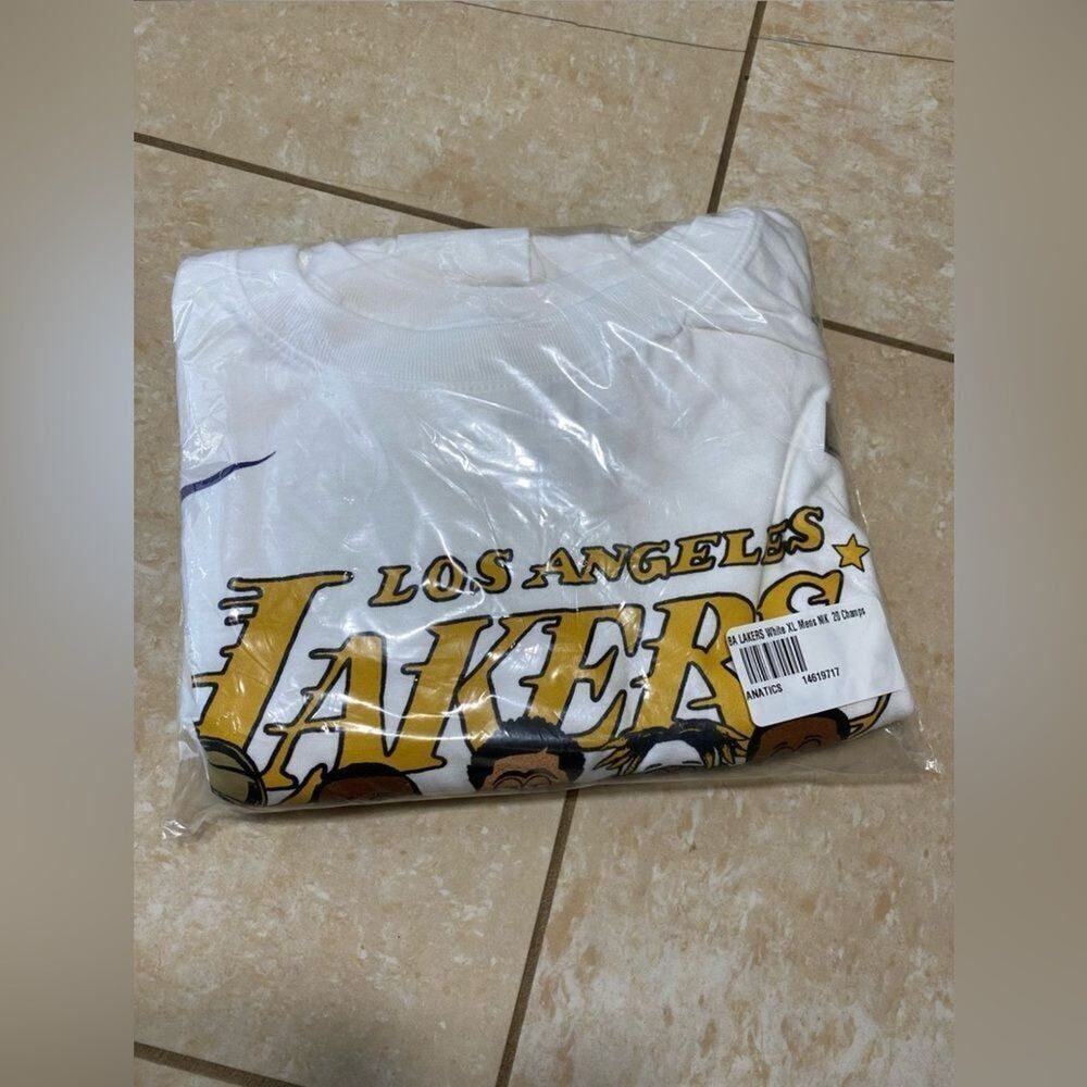 Lakers Bubble Championship Shirt - XL - Purple Gold White - Short-sleeve - Picture 5 of 5
